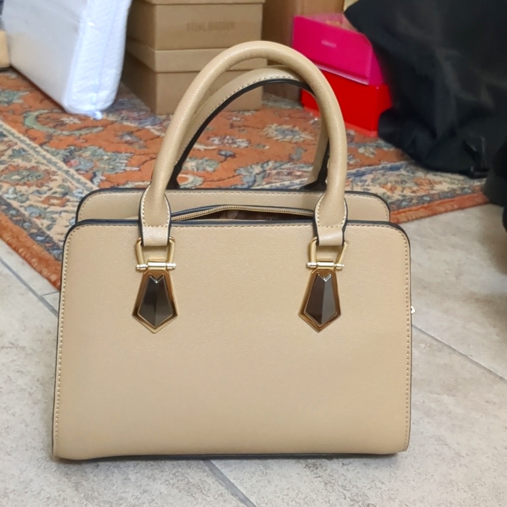 Tan/Nude Satchel